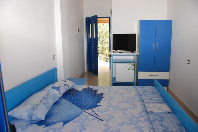 Imagen de la habitación del Hotel Itaka. Foto 14
