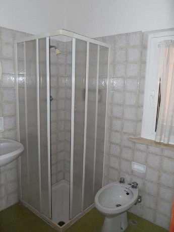 Imagen de la habitación del Hotel Italia, ANCONA. Foto 8