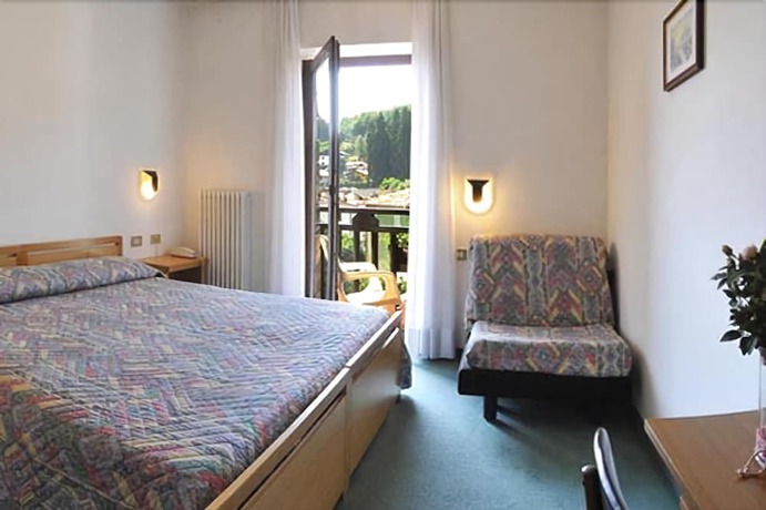 Imagen de la habitación del Hotel Italia, Baselga di Pine. Foto 14