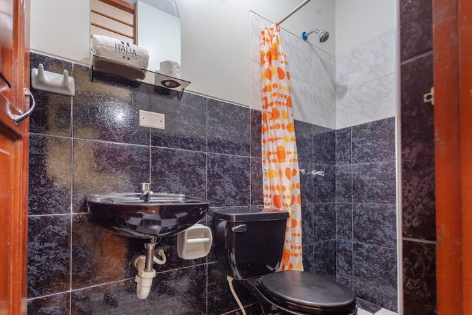 Imagen de la habitación del Hotel Italia Chiclayo. Foto 11