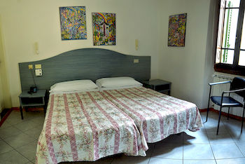 Imagen general del Hotel Italia Ristorante Pizzeria. Foto 3