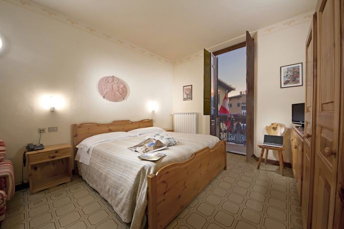 Imagen de la habitación del Hotel Italia Ristorante Pizzeria. Foto 6