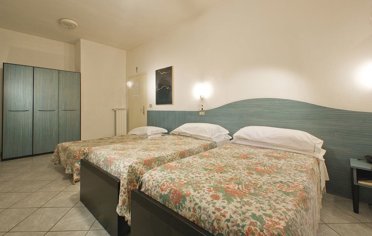 Imagen de la habitación del Hotel Italia Ristorante Pizzeria. Foto 17