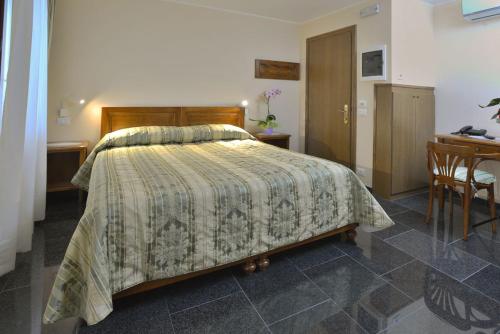 Imagen de la habitación del Hotel Italia, Sacile. Foto 7