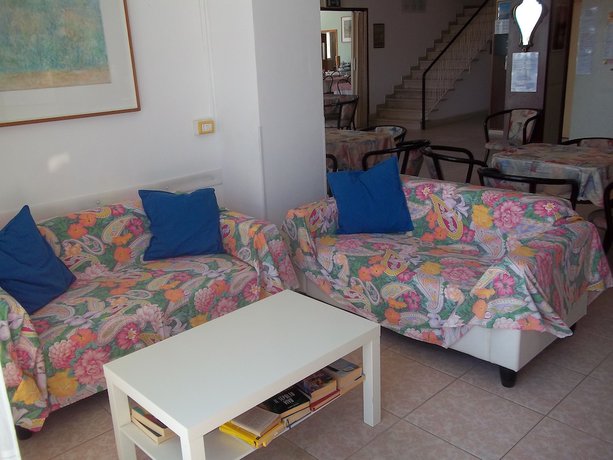 Imagen de los interiores del Hotel Italia, Senigallia. Foto 18