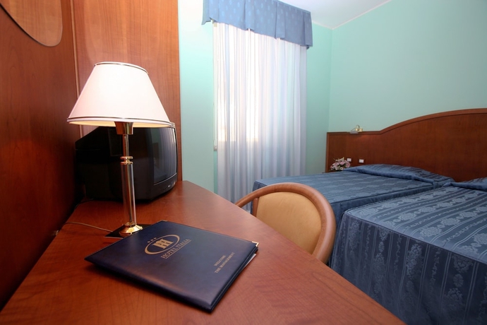 Imagen de la habitación del Hotel Italia, Trieste. Foto 4