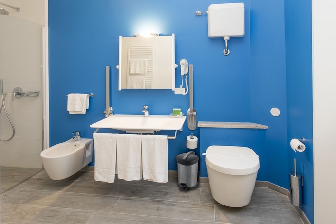 Imagen de la habitación del Hotel Italia, Trieste. Foto 10