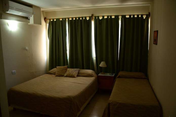 Imagen de la habitación del Hotel Italia, VILLA CARLOS PAZ. Foto 4