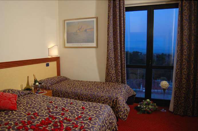Imagen de la habitación del Hotel Italia and Lombardi. Foto 8