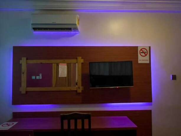 Imagen de la habitación del Hotel Italian Boy. Foto 25