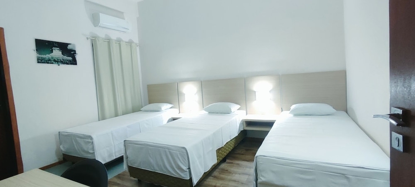 Imagen de la habitación del Hotel Italian. Foto 6