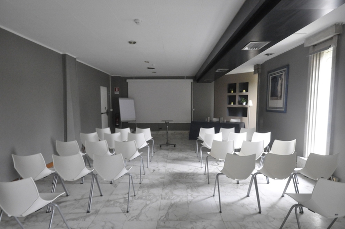 Imagen de los interiores del Hotel Italiana Hotels Florence. Foto 13