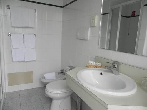 Imagen de la habitación del Hotel Italie Et Suisse. Foto 11