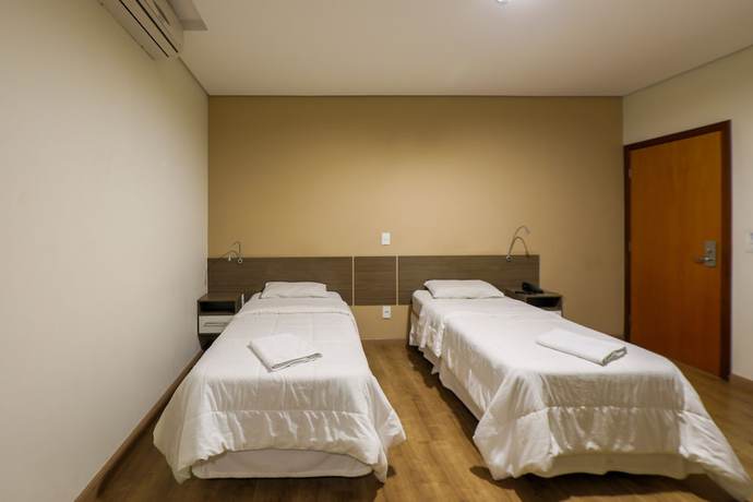 Imagen de la habitación del Hotel Itapema. Foto 10