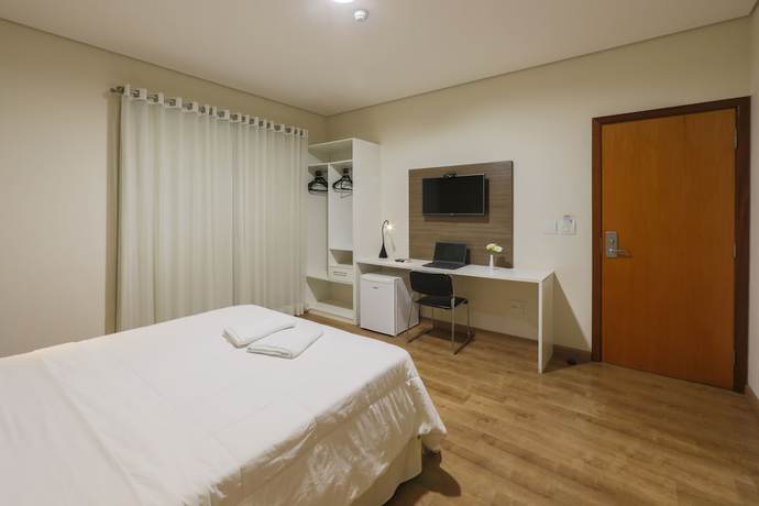Imagen de la habitación del Hotel Itapema. Foto 15