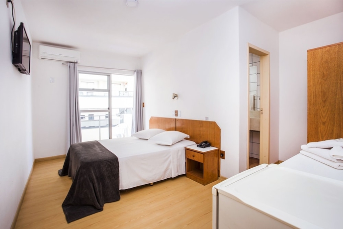 Imagen de la habitación del Hotel Itapema Meia Praia. Foto 4