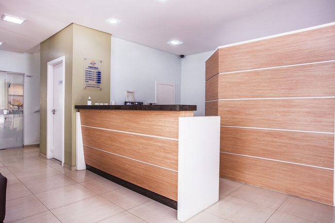 Imagen de los interiores del Hotel Itapema Meia Praia. Foto 19