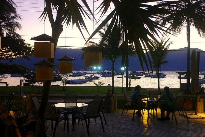 Imagen de los exteriores del Hotel Itapemar. Foto 5