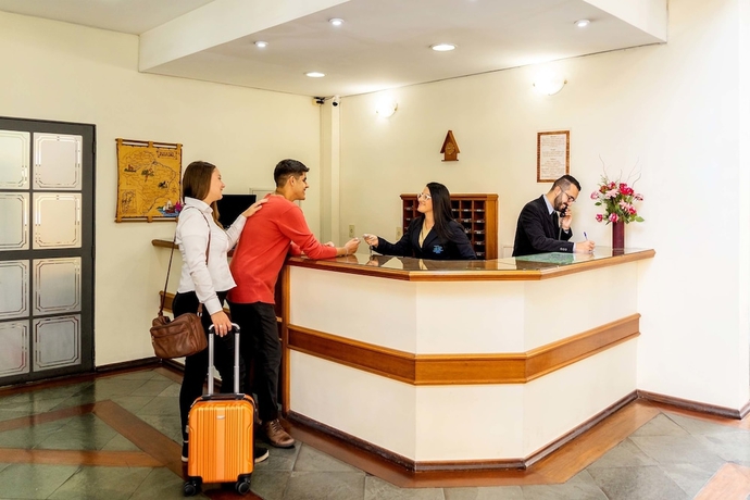 Imagen de los interiores del Hotel Itapetinga. Foto 12