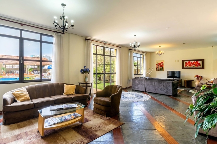 Imagen de los interiores del Hotel Itapetinga. Foto 13