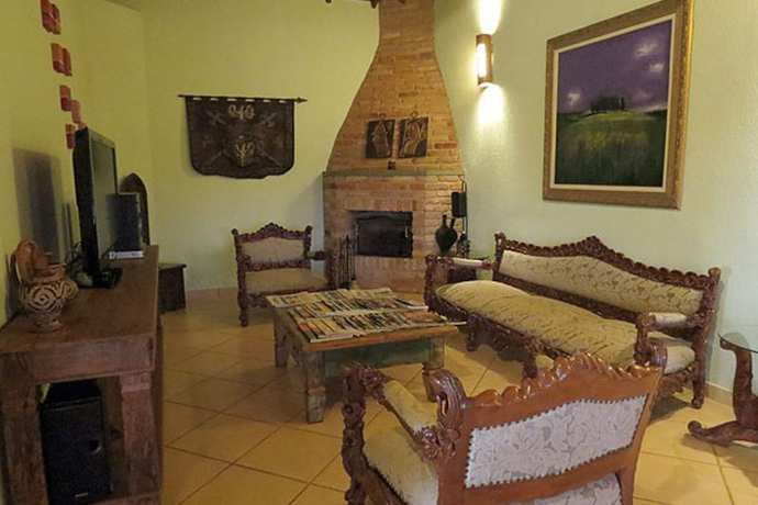 Imagen de los interiores del Hotel Itaygua. Foto 19