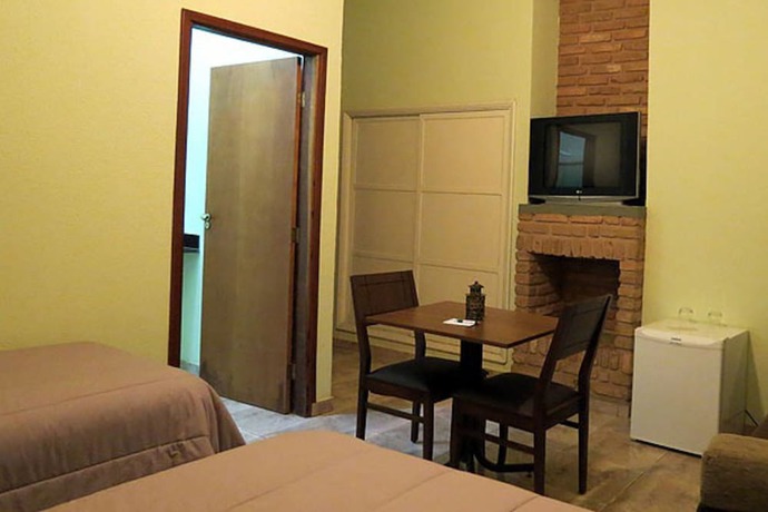 Imagen de la habitación del Hotel Itaygua. Foto 13