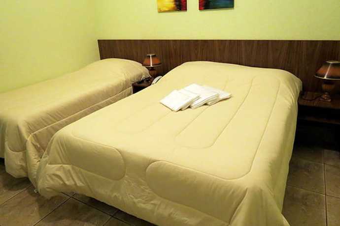 Imagen de la habitación del Hotel Itaygua. Foto 15