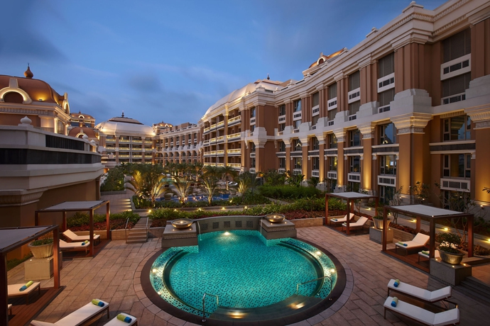 Imagen de los exteriores del Hotel Itc Grand Chola, A Luxury Collection , Chennai. Foto 10