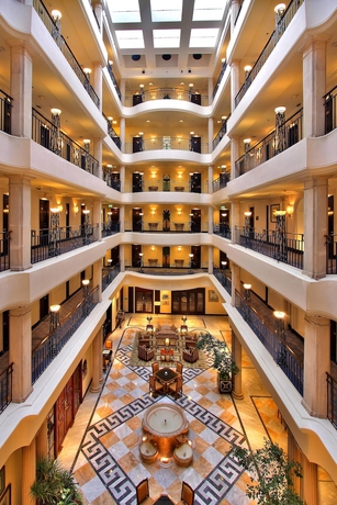 Imagen general del Hotel Itc Windsor, A Luxury Collection , Bengaluru. Foto 1