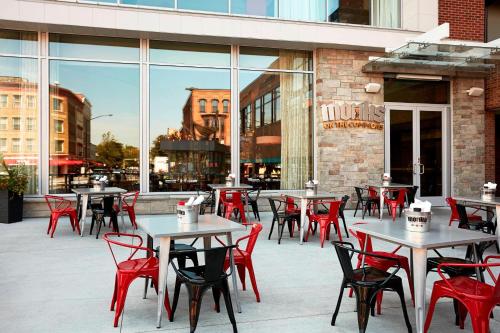 Imagen general del Hotel Ithaca Marriott Downtown On The Commons. Foto 12