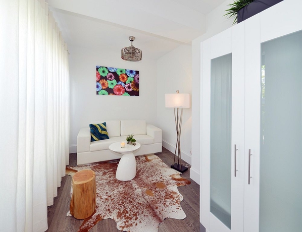 Imagen de los interiores del Hotel Ithaca Of South Beach. Foto 12