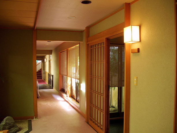 Imagen de la habitación del Hotel Ito Onsen Yokikan. Foto 7