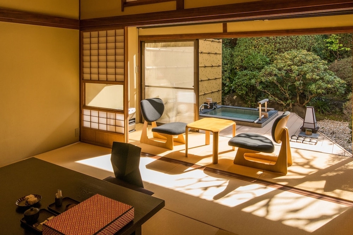 Imagen de la habitación del Hotel Ito Ryokuyu. Foto 2