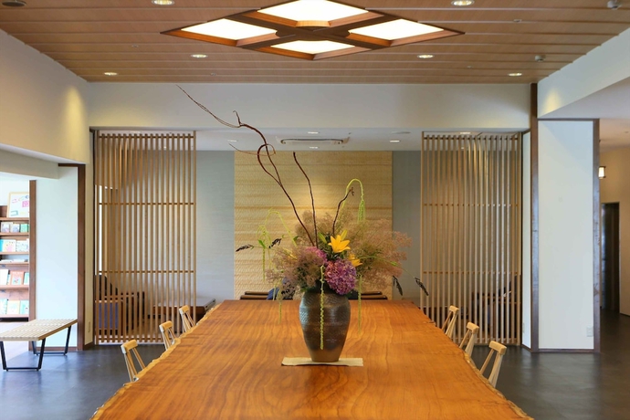 Imagen de los interiores del Hotel Ito Ryokuyu. Foto 19