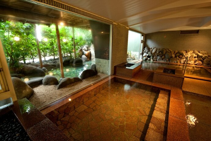 Imagen de la piscina del Hotel Ito Yuki Tei. Foto 30