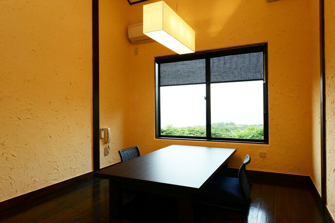 Imagen del bar/restaurante del Hotel Ito Yukitei Kawana Bettei. Foto 18