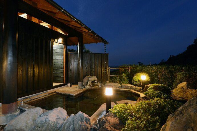 Imagen de la habitación del Hotel Ito Yukitei Kawana Bettei. Foto 21