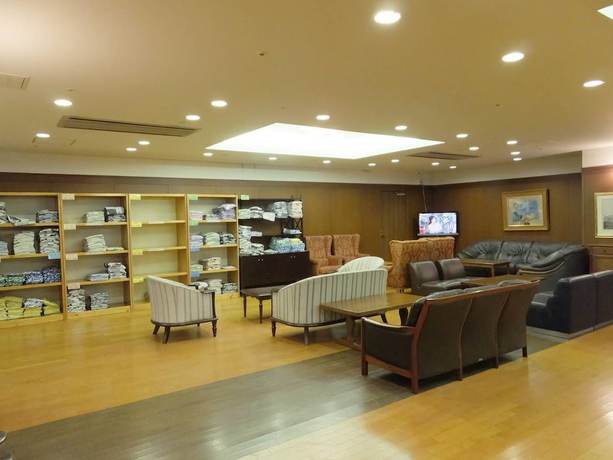 Imagen de los interiores del Hotel Itoen Atamikan. Foto 14