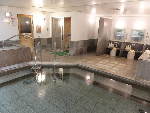 Imagen de los interiores del Hotel Itoen Atamikan. Foto 18