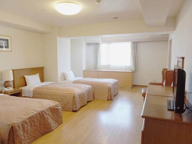 Imagen de la habitación del Hotel Itoen Atamikan. Foto 9