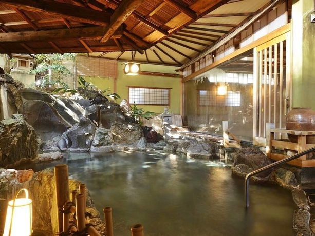 Imagen de los interiores del Hotel Itoen Matsukawakan. Foto 16
