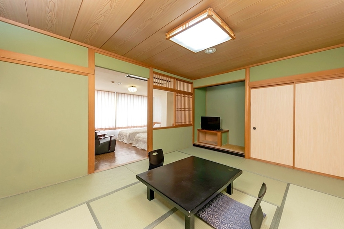 Imagen de la habitación del Hotel Itoen New Sakura. Foto 15