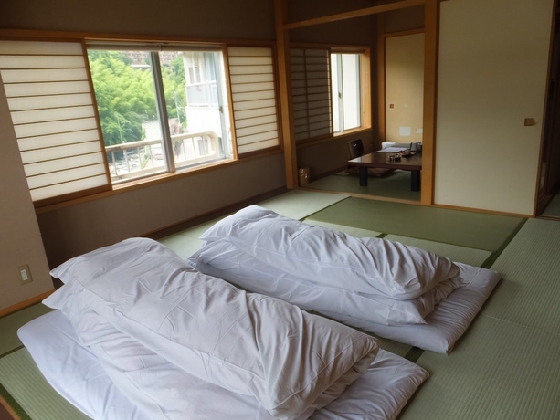 Imagen de la habitación del Hotel Itoen Shikisai. Foto 5