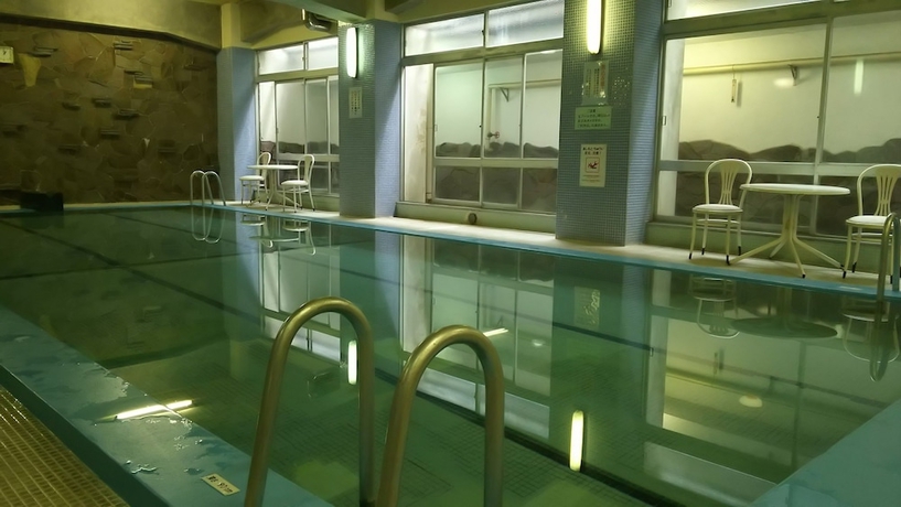 Imagen de la piscina del Hotel Itoen Shikisai. Foto 19