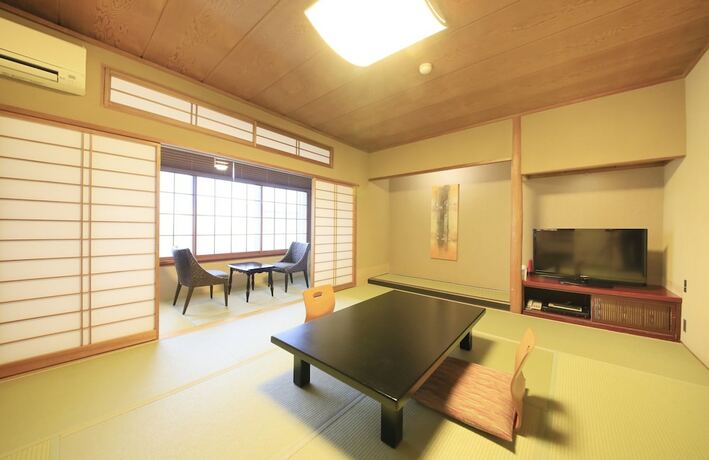 Imagen general del Hotel Itoyanagi Koyado Yuwa. Foto 11