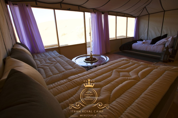 Imagen de la habitación del Hotel Itran Royal Camp. Foto 2