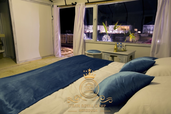 Imagen de la habitación del Hotel Itran Royal Camp. Foto 4