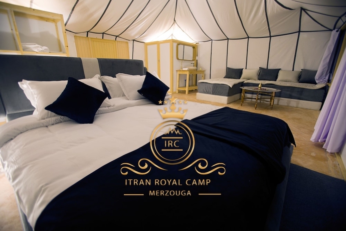 Imagen de la habitación del Hotel Itran Royal Camp. Foto 6