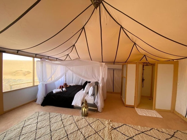 Imagen de la habitación del Hotel Itran Royal Camp. Foto 11