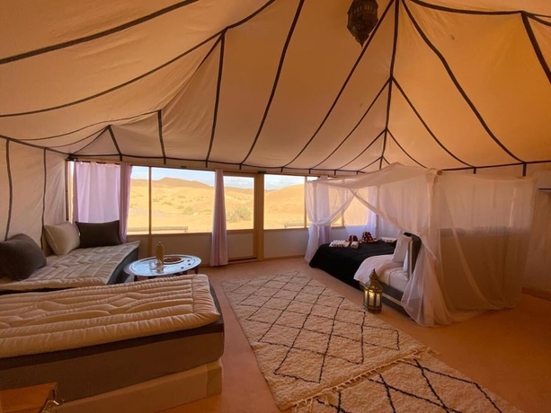 Imagen de la habitación del Hotel Itran Royal Camp. Foto 12